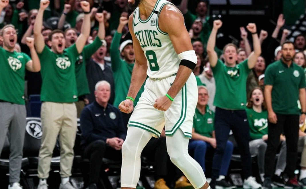 Konchar bị Timberwolves cắt hợp đồng: Chiêu trò quỹ lương hay điềm báo cho Kuminga? Konchar bị Timberwolves cắt hợp đồng: Chiêu trò quỹ lương hay điềm báo cho Kuminga?