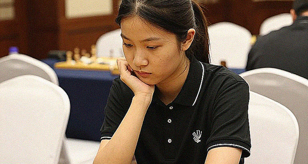 Ván hòa của Sindarov và lời khen hiếm hoi của Carlsen: Nơi một thế hệ bắt đầu chạy Ván hòa của Sindarov và lời khen hiếm hoi của Carlsen: Nơi một thế hệ bắt đầu chạy
