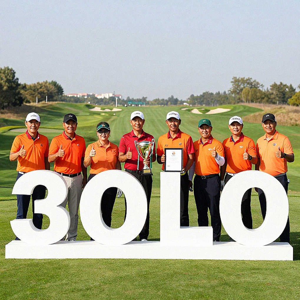 Scottie Scheffler vượt mặt Tiger Woods trên bảng xếp hạng tiền thưởng mà Woods thống trị suốt 26 năm