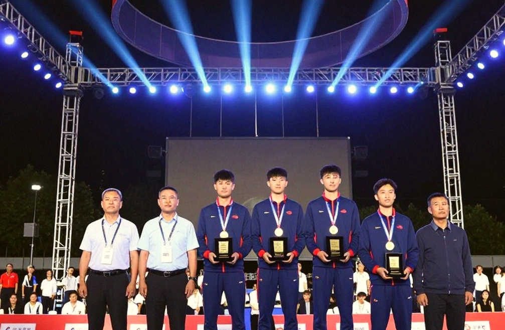 Vân Trang Vượt Mọi Cụm Từ Xì Xào Trên Đỉnh Lảo Thẩn: "Chạy Bằng Chân, Không Chạy Bằng Miệng Thiên Hạ" Tại Y Tý Mùa Vàng 2026 Vân Trang Vượt Mọi Cụm Từ Xì Xào Trên Đỉnh Lảo Thẩn: "Chạy Bằng Chân, Không Chạy Bằng Miệng Thiên Hạ" Tại Y Tý Mùa Vàng 2026