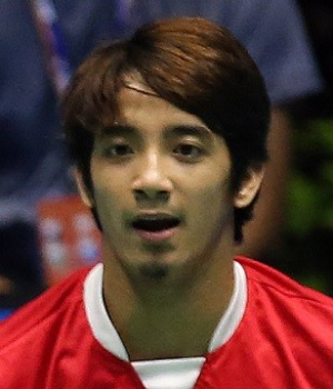Nur Mohd Azriyn Ayub AZRIYN