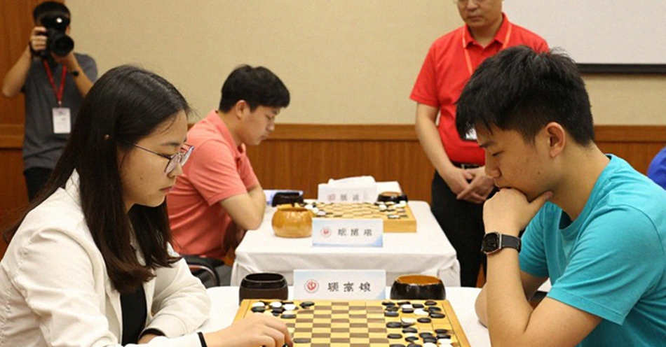 Bản ghi chép World Cup của Sindarov – Món quà ngoại giao mở ra kỷ nguyên trẻ nhất lịch sử cờ vua Bản ghi chép World Cup của Sindarov – Món quà ngoại giao mở ra kỷ nguyên trẻ nhất lịch sử cờ vua