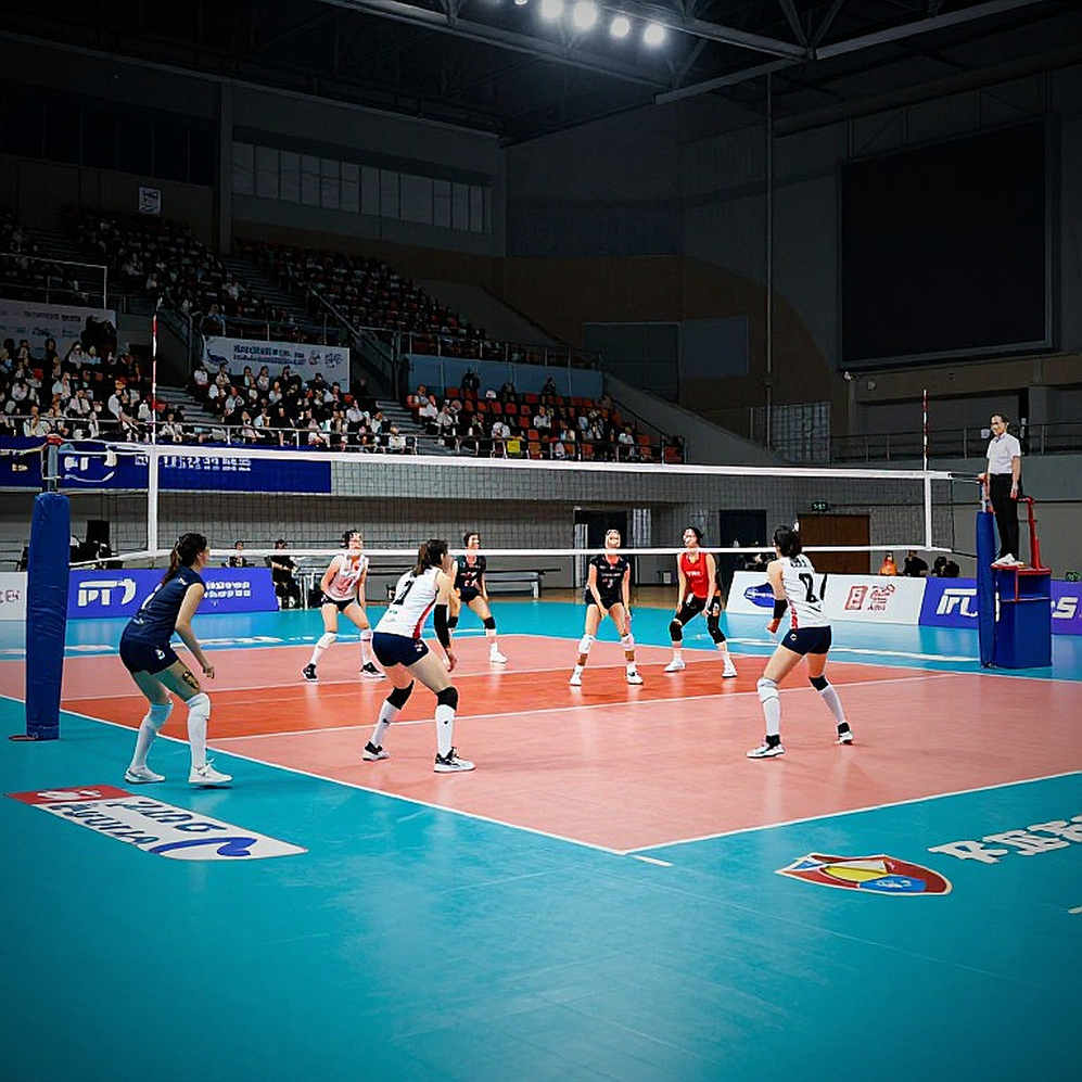 Efeler gục ở Cluj: Thổ Nhĩ Kỳ thua Romania 1-3 và căn bệnh cuối set Efeler gục ở Cluj: Thổ Nhĩ Kỳ thua Romania 1-3 và căn bệnh cuối set